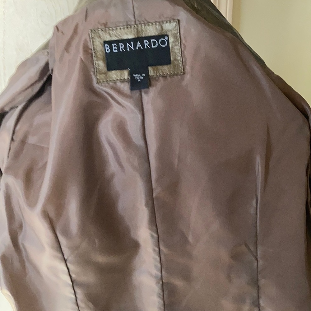 Beautiful waisted metallic bronze jacket New - Picture 10 of 10